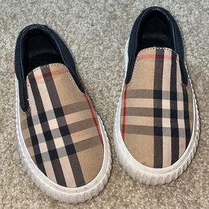 Boy shoes